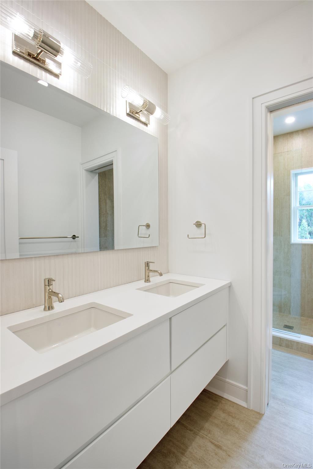 Single Family Brixton Nassau County, NY 11530, MLS-914211-26