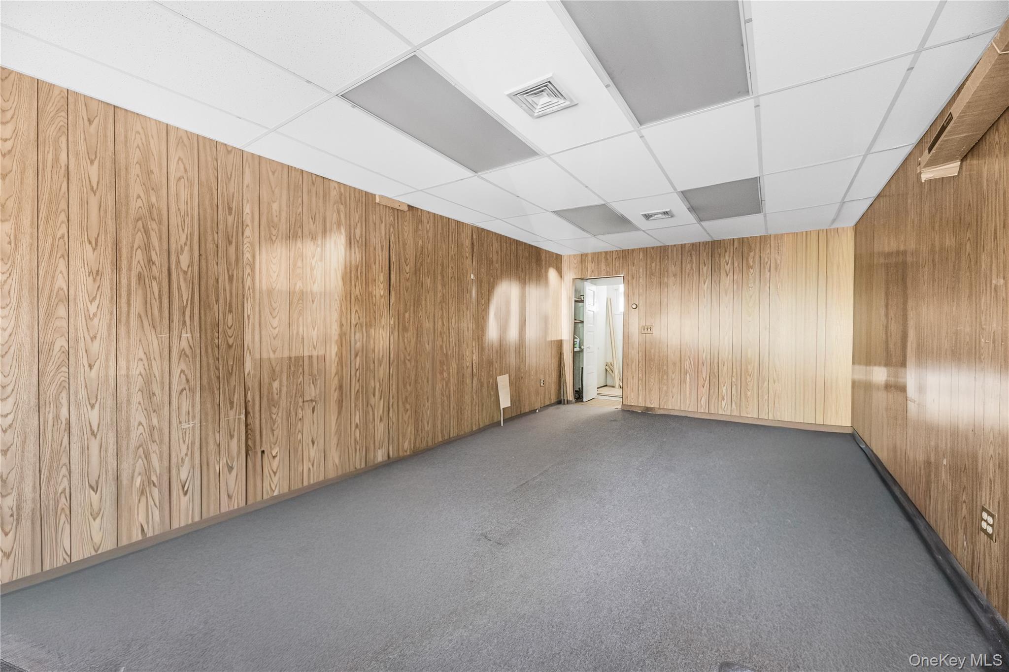 Single Family Tompkins  Westchester County, NY 10710, MLS-914212-27