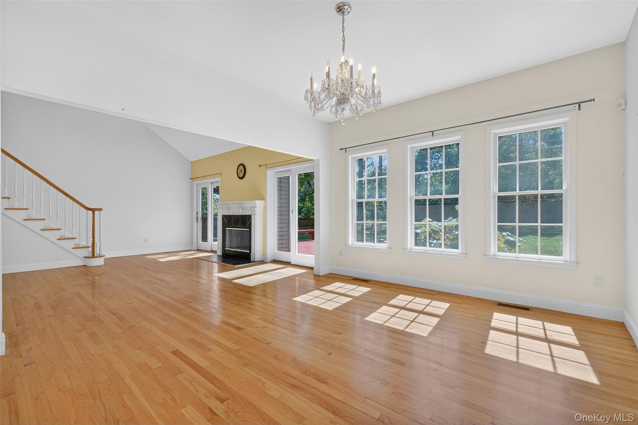 Single Family Santa Anna Dutchess County, NY 12603, MLS-914219-6