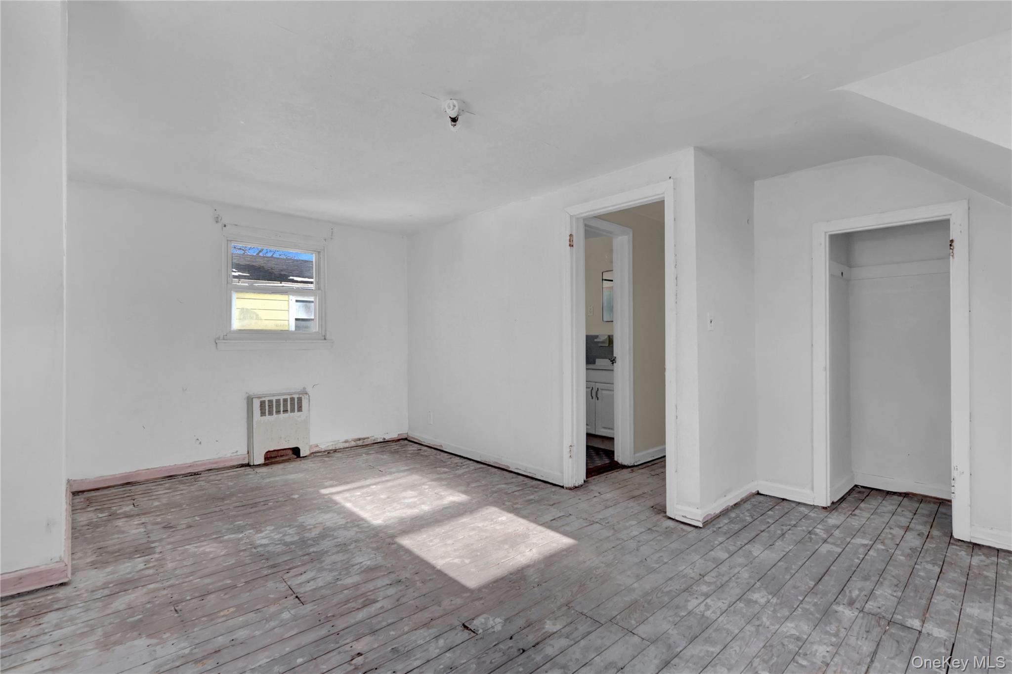 Single Family Arlington  Nassau County, NY 11580, MLS-914250-18