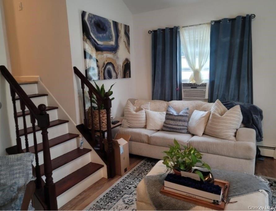 Single Family Hawkins  Suffolk County, NY 11784, MLS-914260-6