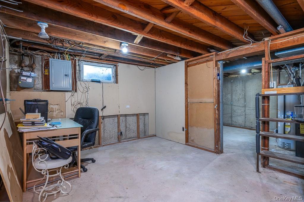 Single Family Gilbert  Rockland County, NY 10965, MLS-914324-24