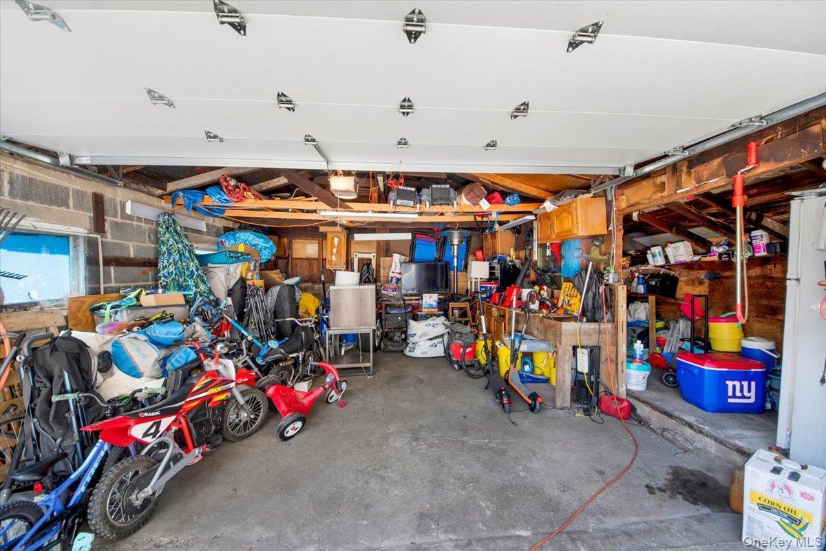 Single Family Gunther Bronx, NY 10466, MLS-914360-28