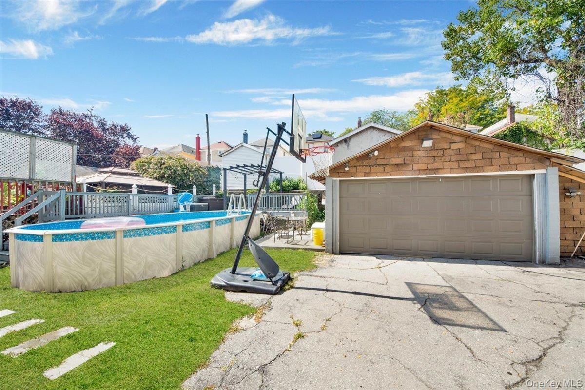 Single Family Gunther Bronx, NY 10466, MLS-914360-29