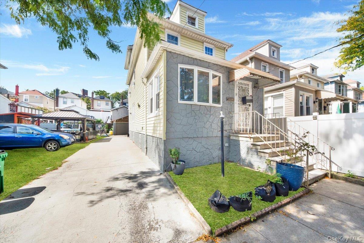 Single Family Gunther Bronx, NY 10466, MLS-914360-35