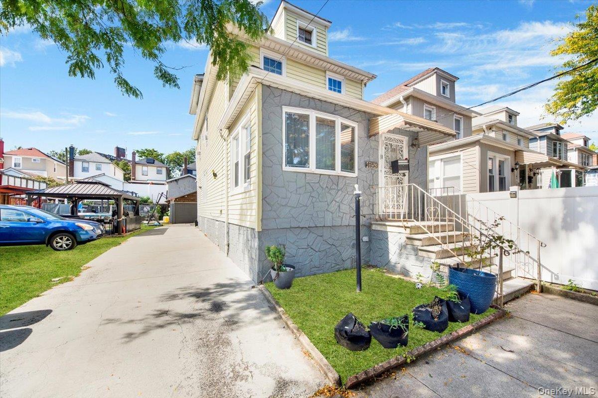 Single Family Gunther  Bronx, NY 10466, MLS-914360-36