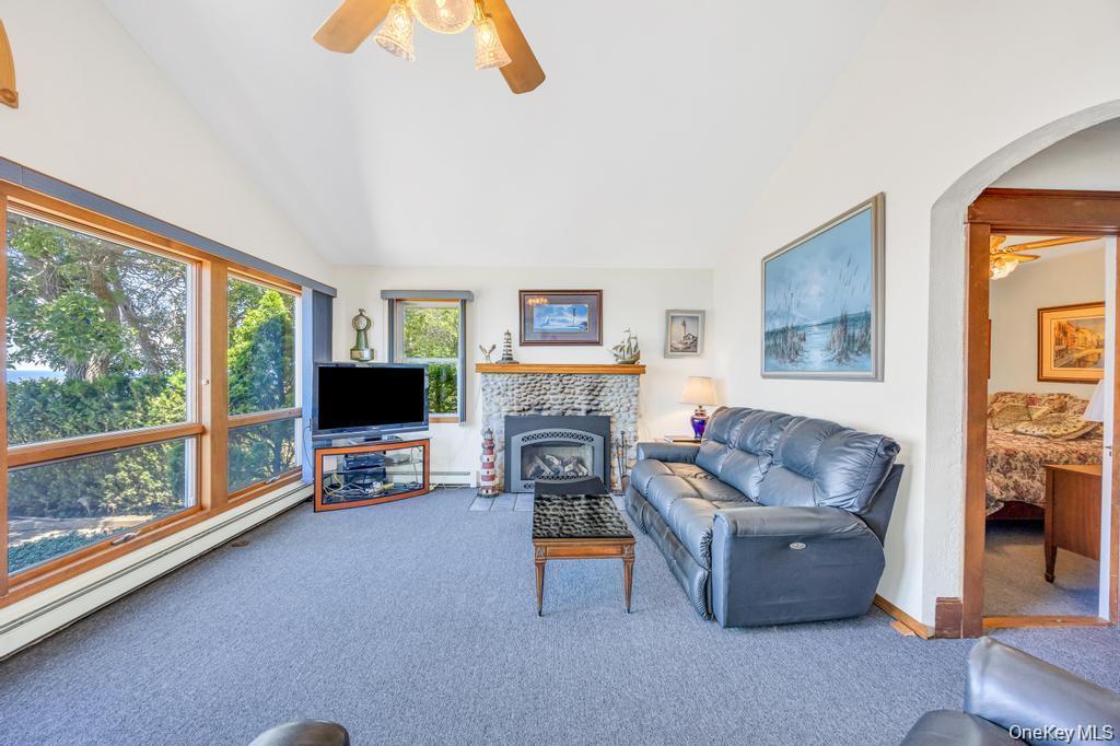 Single Family Soundview  Suffolk County, NY 11778, MLS-914365-15