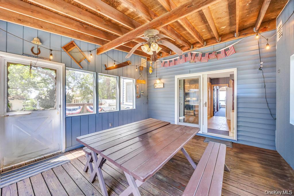 Single Family Soundview  Suffolk County, NY 11778, MLS-914365-23