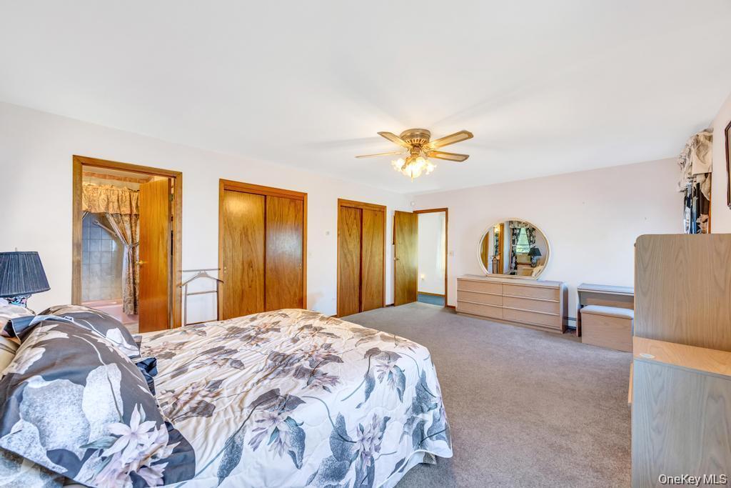 Single Family Soundview  Suffolk County, NY 11778, MLS-914365-28