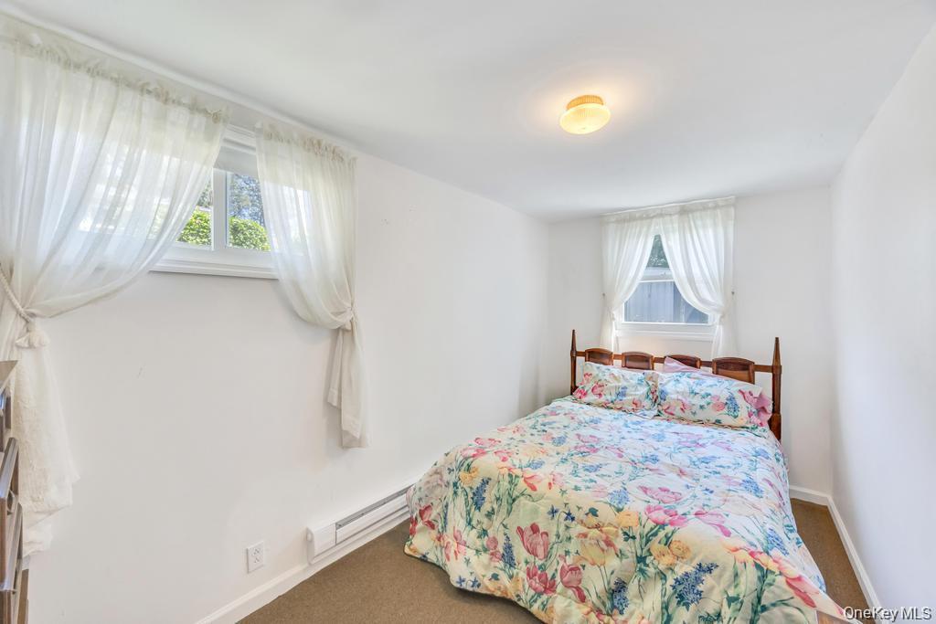 Single Family Soundview  Suffolk County, NY 11778, MLS-914365-43