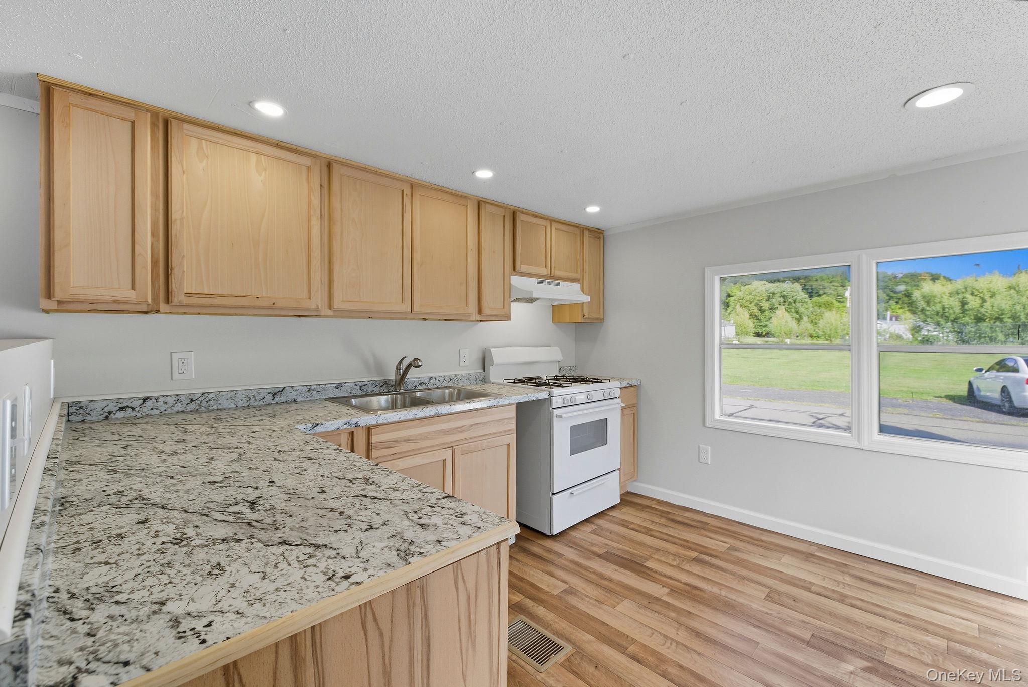 Single Family Sawkill Rd  Ulster County, NY 12401, MLS-914380-4