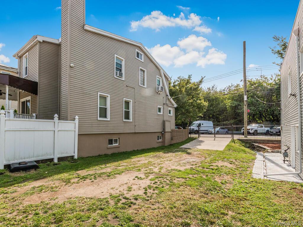 Single Family Emerson  Bronx, NY 10465, MLS-914384-19