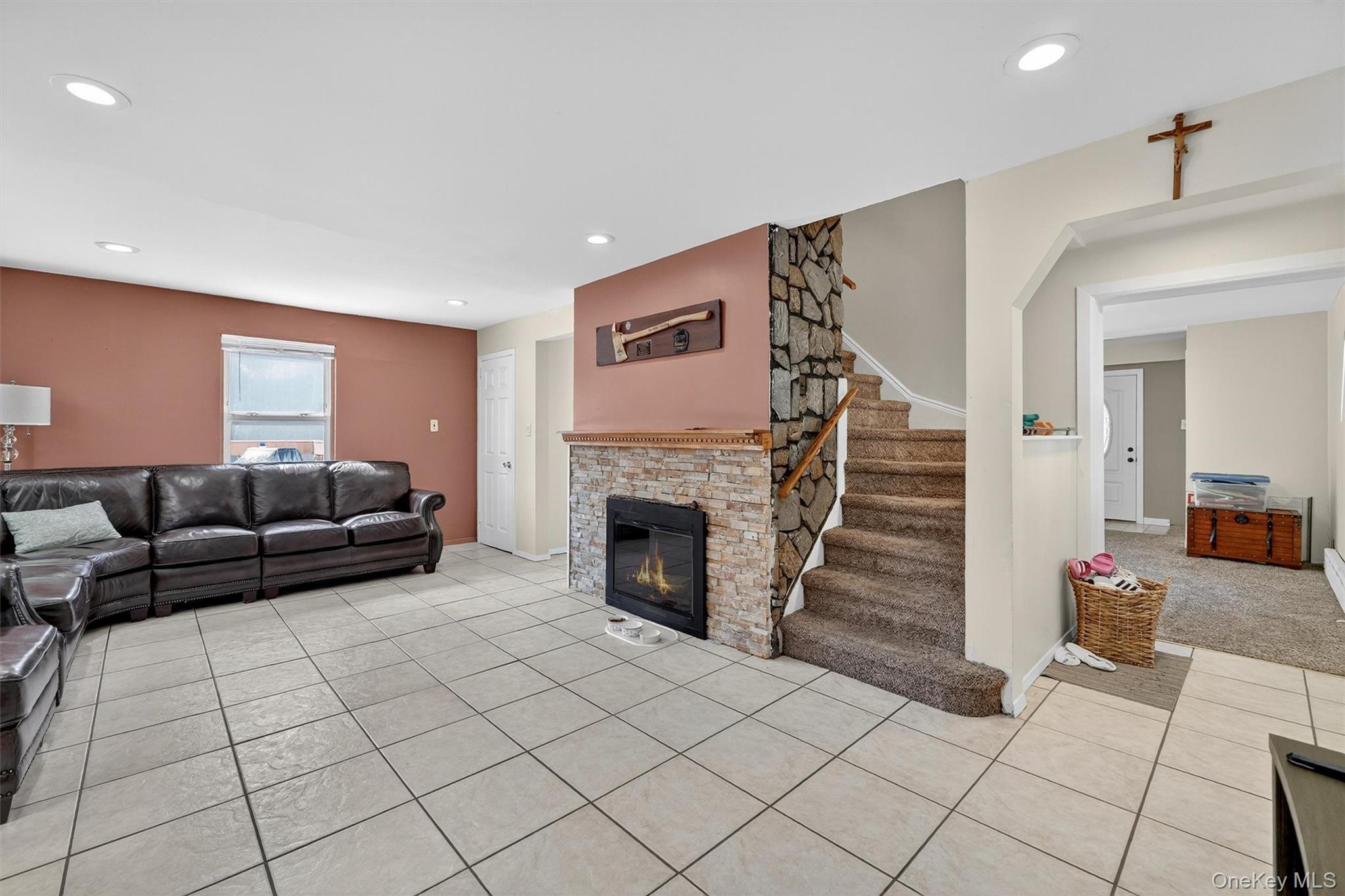 Single Family Country Club Road Bronx, NY 10465, MLS-914389-10