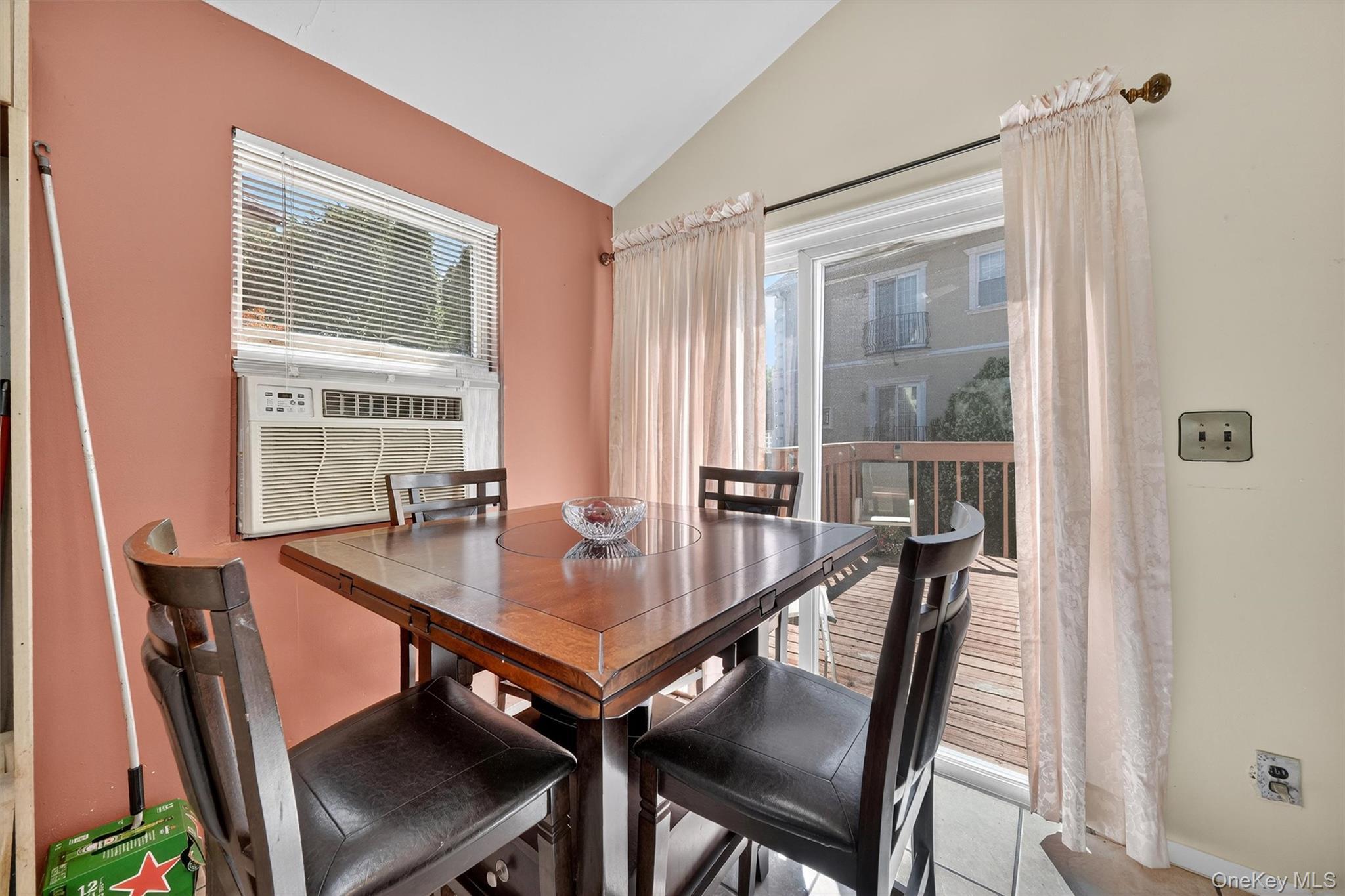 Single Family Country Club Road Bronx, NY 10465, MLS-914389-16