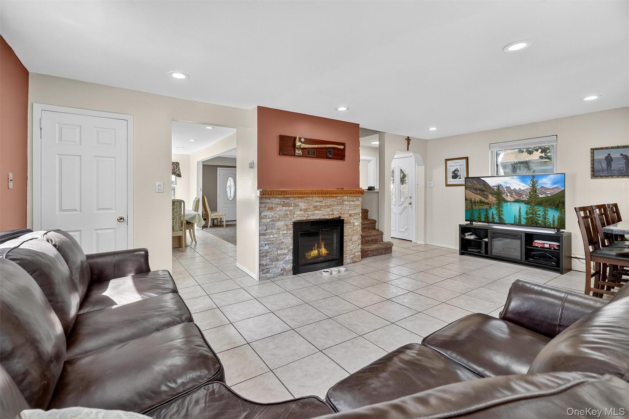 Single Family Country Club Road Bronx, NY 10465, MLS-914389-18
