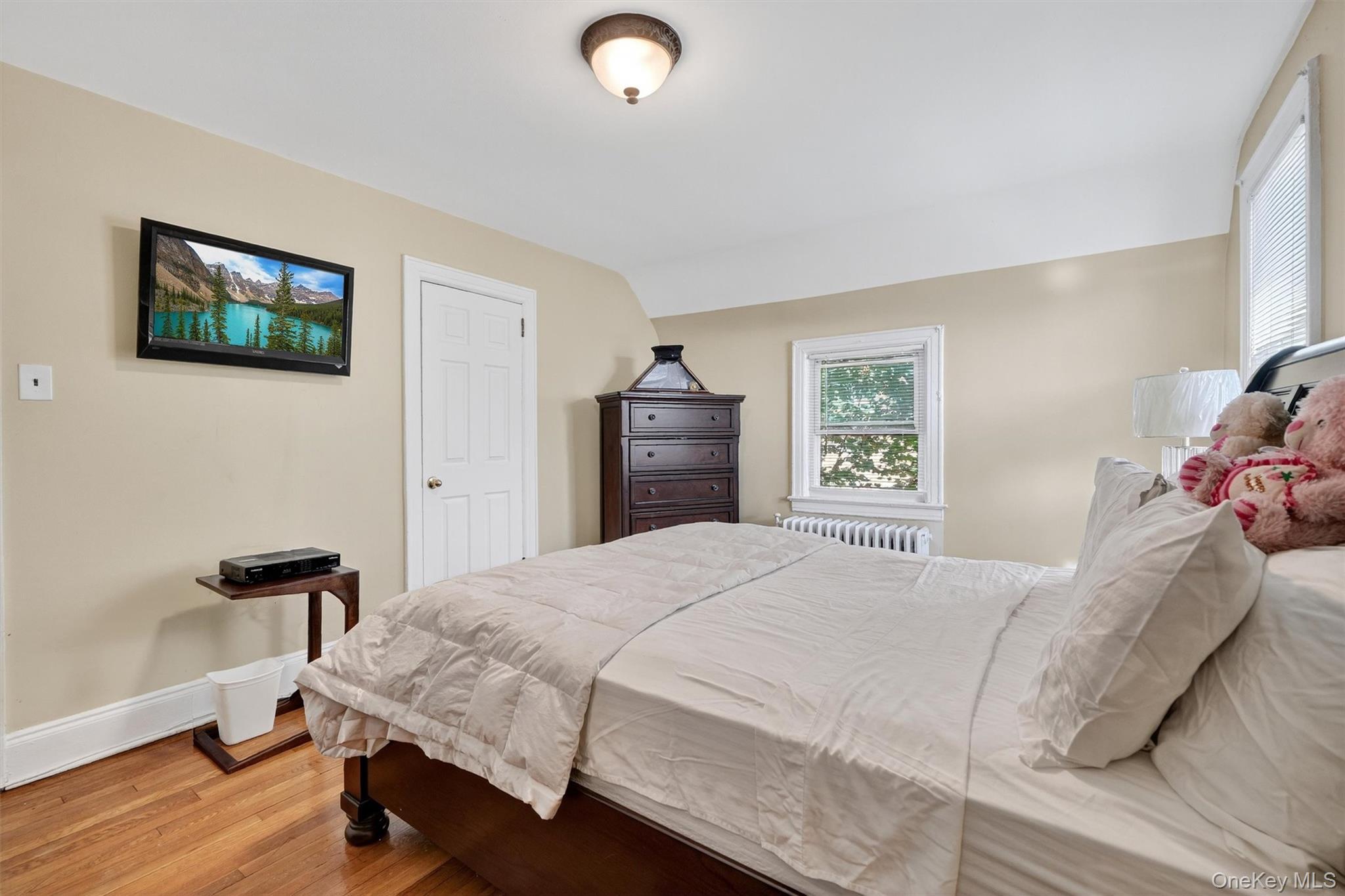 Single Family Country Club Road Bronx, NY 10465, MLS-914389-30