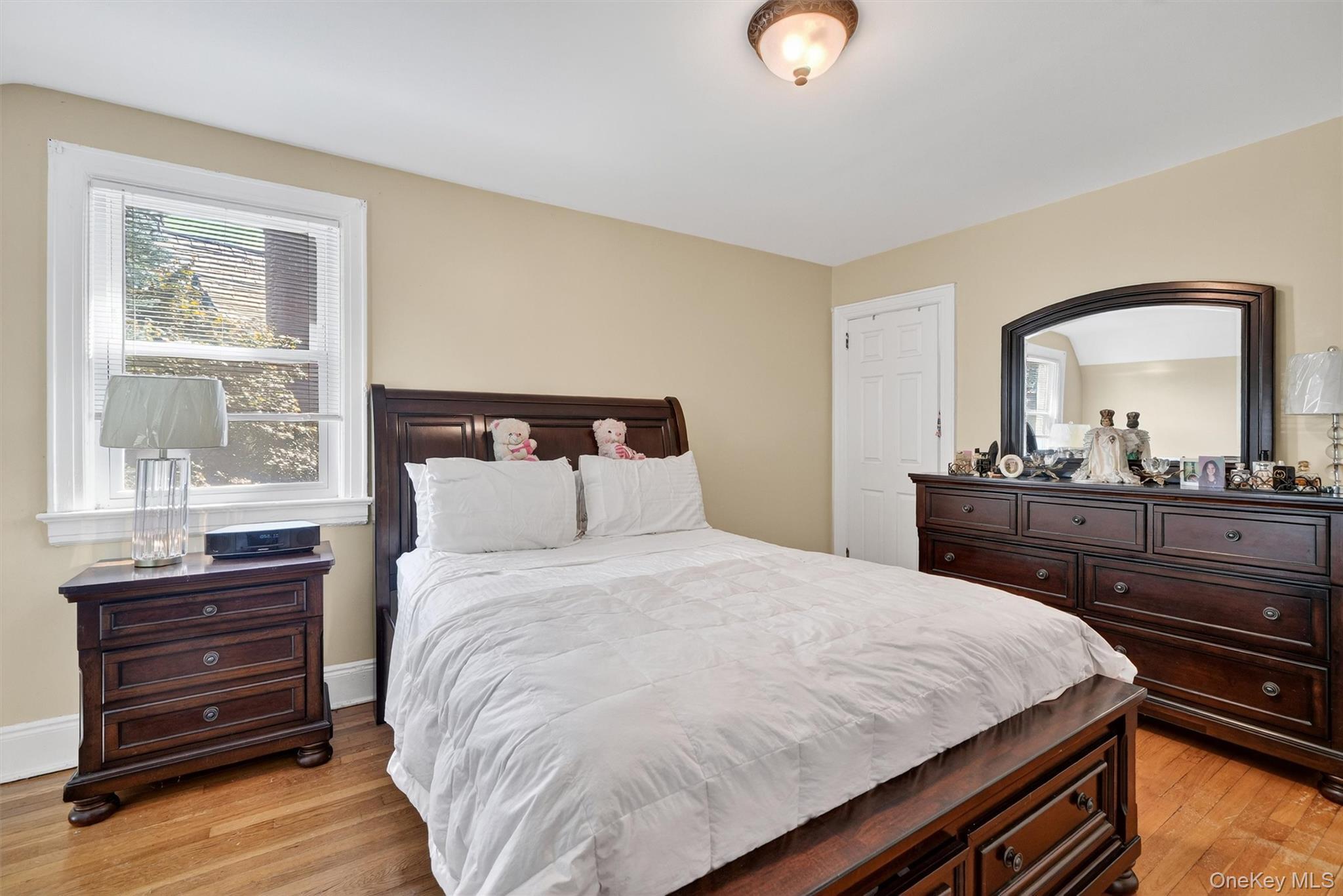Single Family Country Club Road Bronx, NY 10465, MLS-914389-31