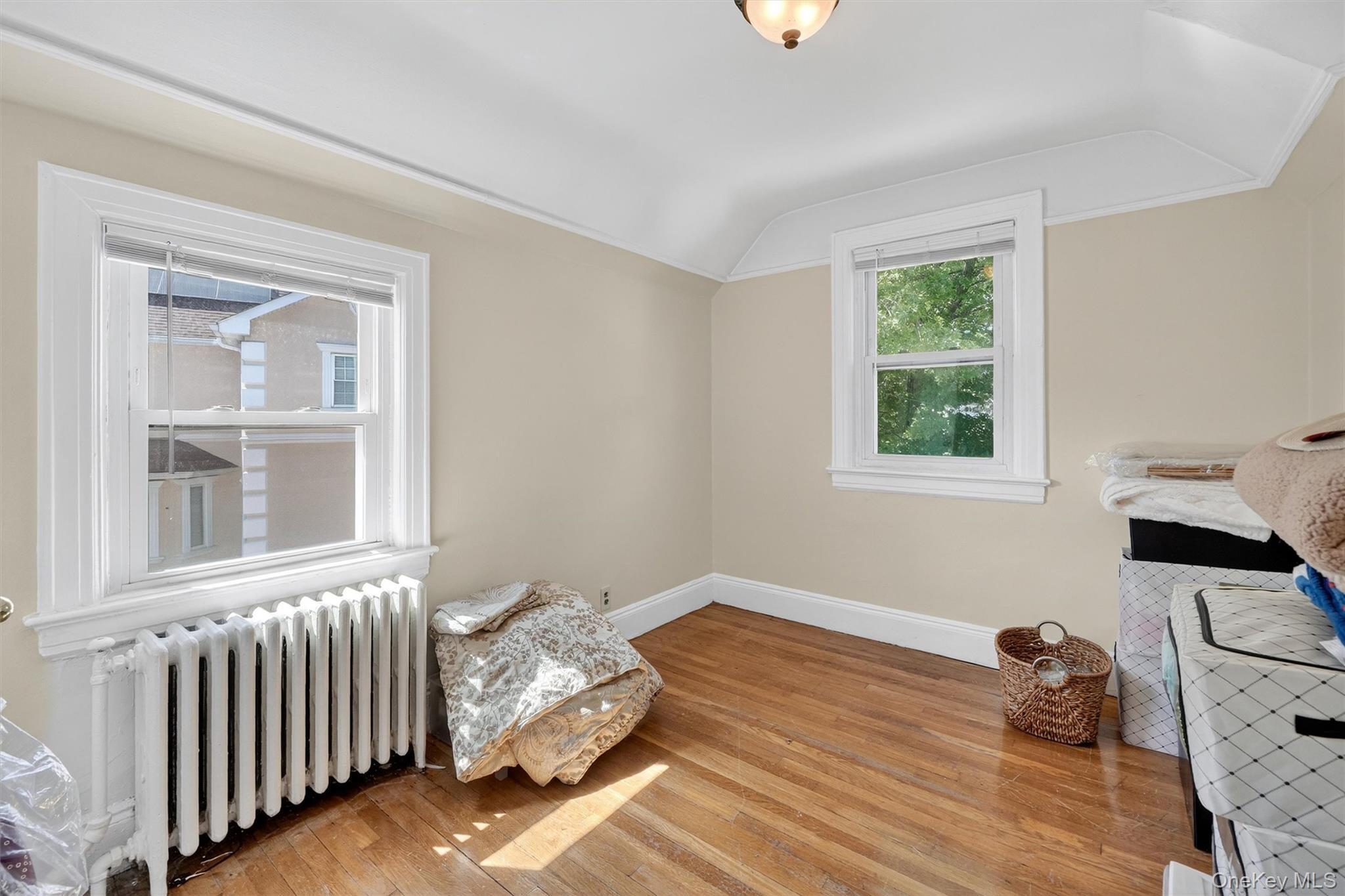 Single Family Country Club Road Bronx, NY 10465, MLS-914389-33