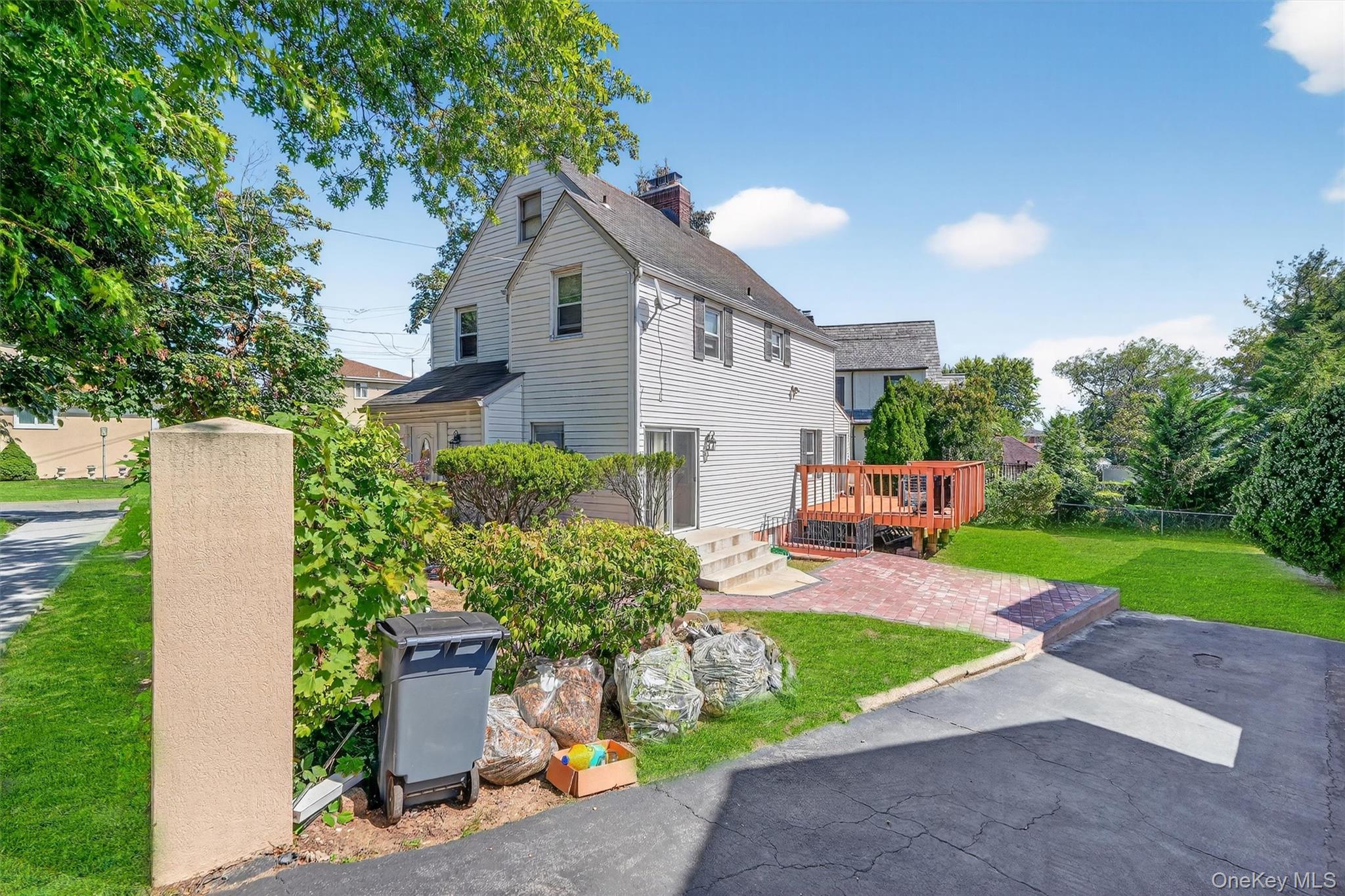 Single Family Country Club Road Bronx, NY 10465, MLS-914389-43