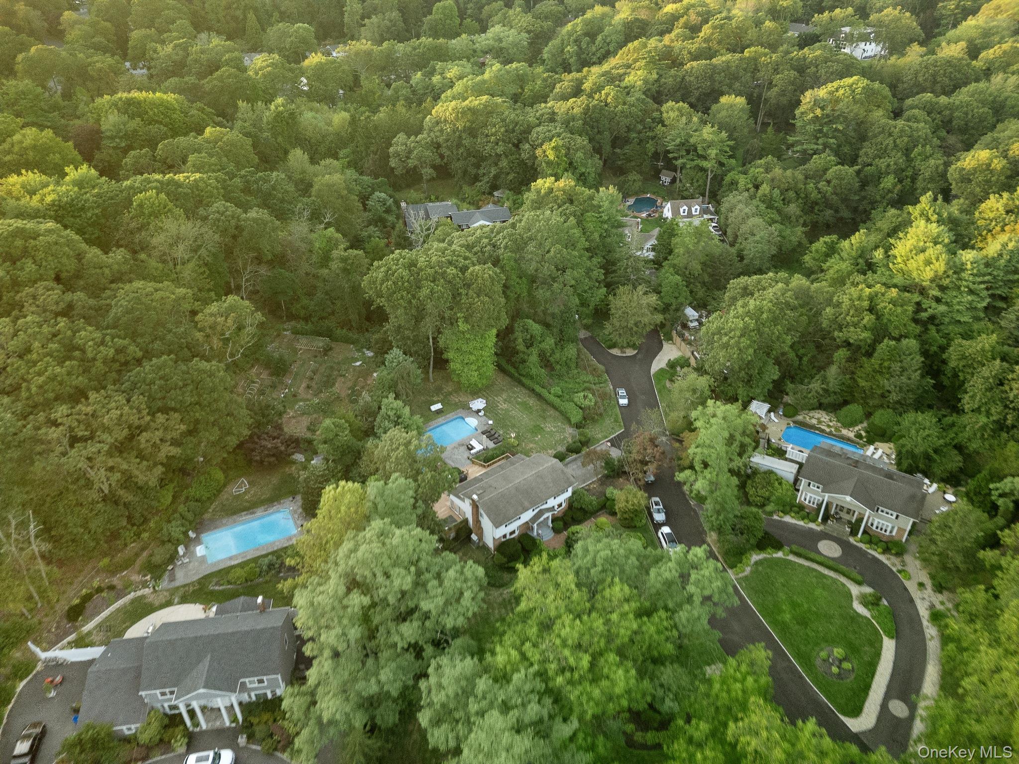 Single Family Wolf Hill  Suffolk County, NY 11746, MLS-914396-34