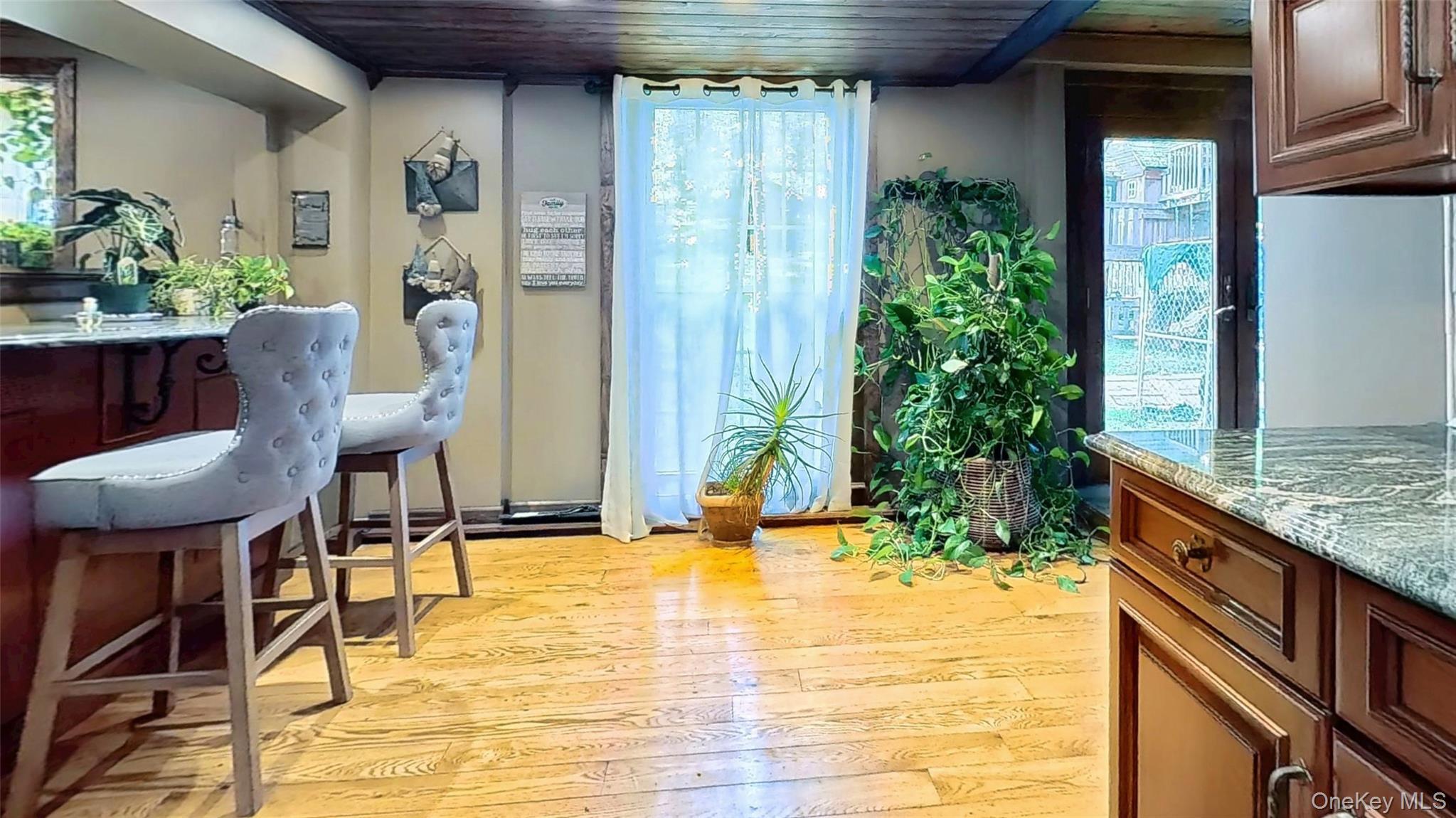 Single Family Stagecoach Dutchess County, NY 12501, MLS-914408-14