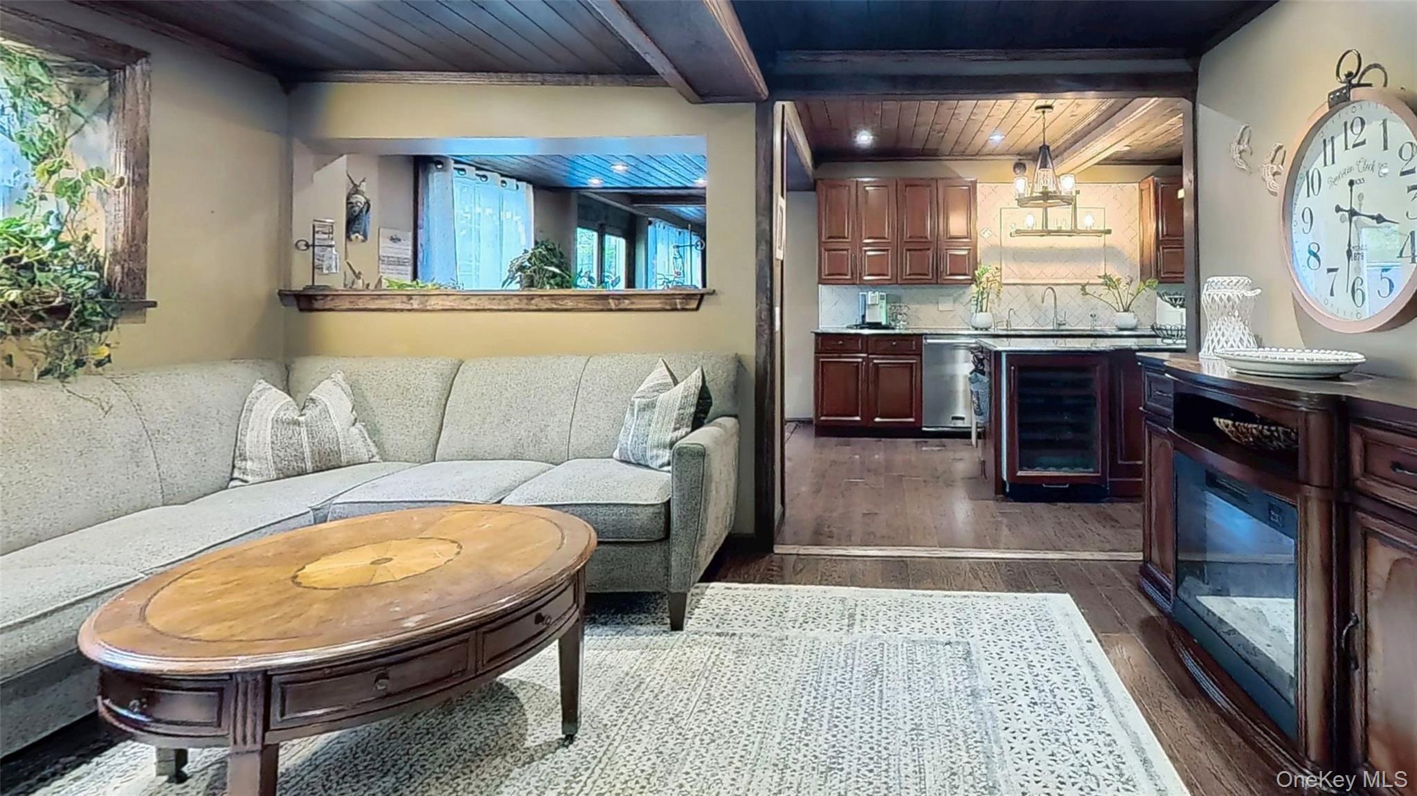 Single Family Stagecoach Dutchess County, NY 12501, MLS-914408-15