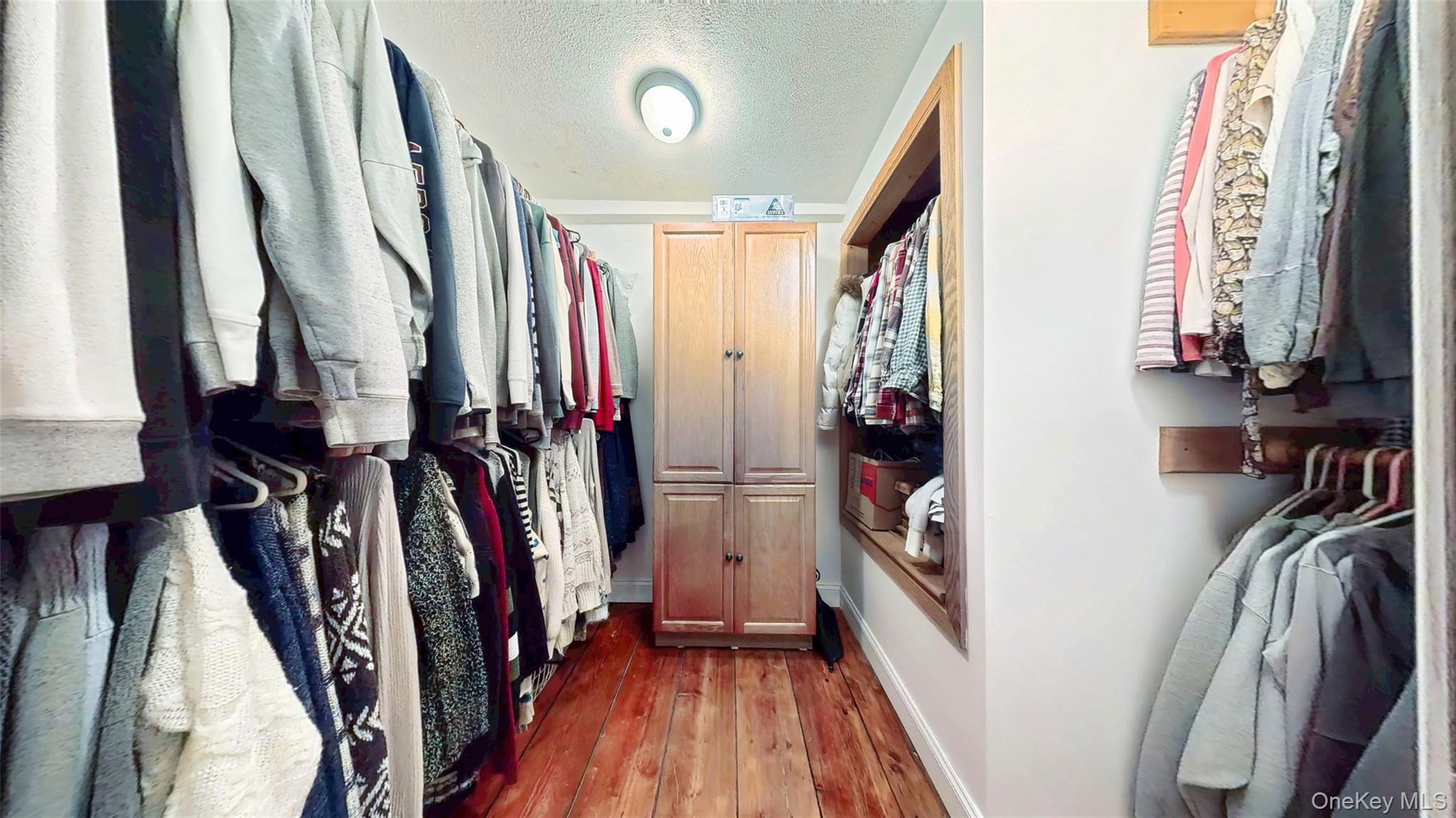 Single Family Stagecoach Dutchess County, NY 12501, MLS-914408-27