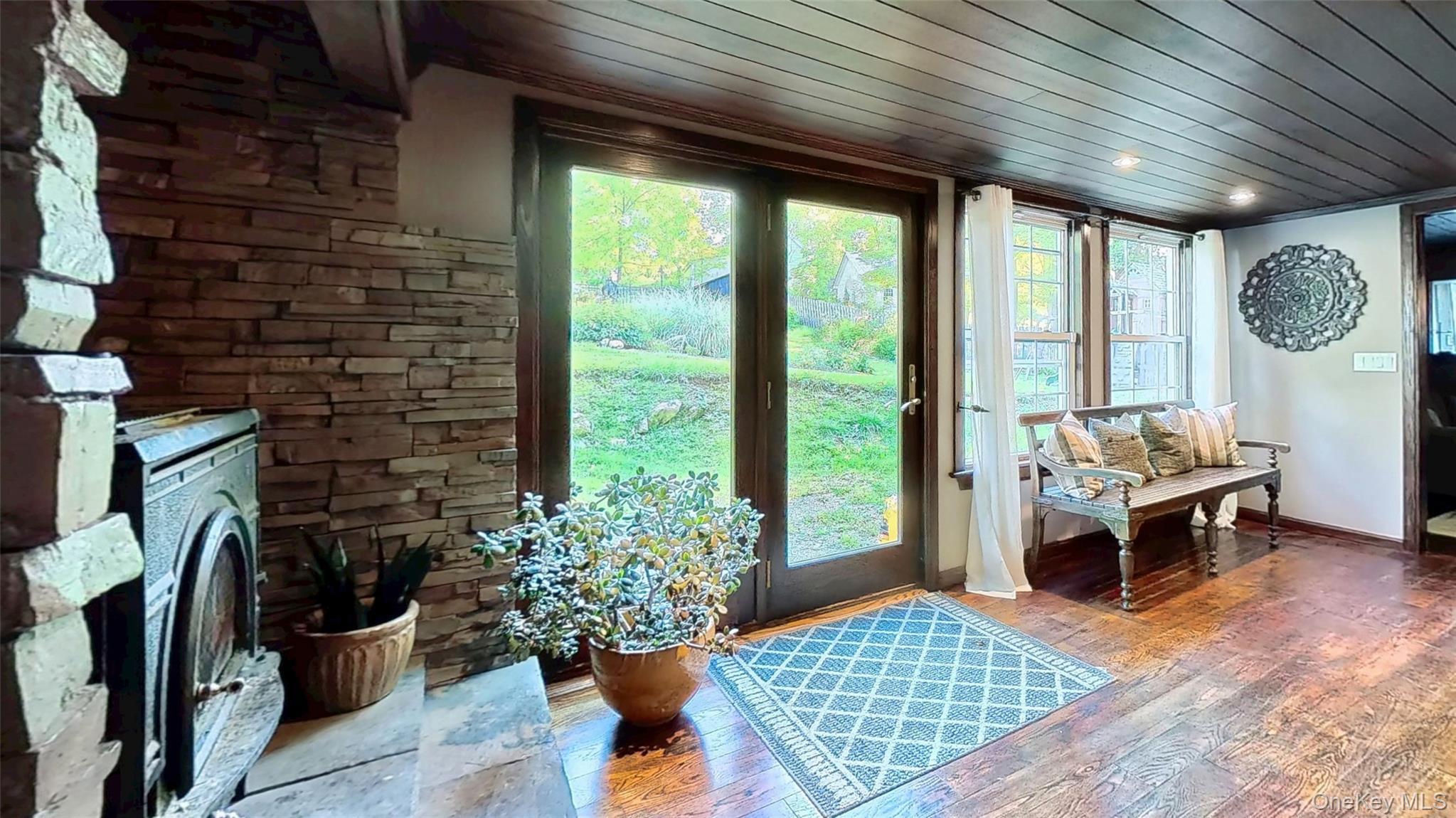 Single Family Stagecoach Dutchess County, NY 12501, MLS-914408-9