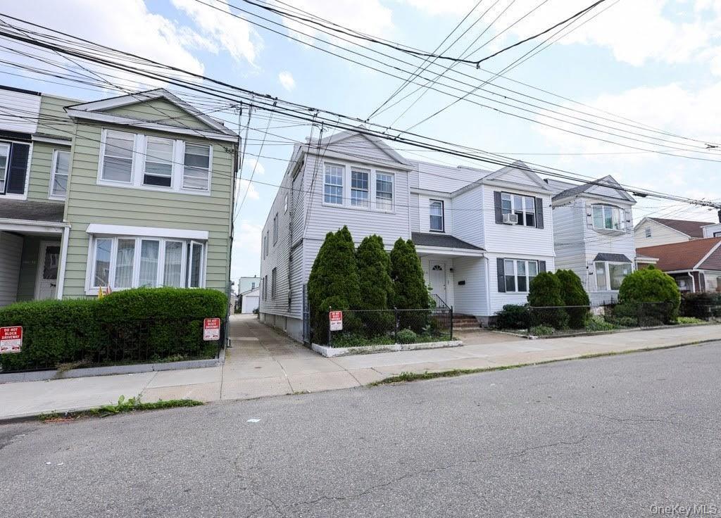 Single Family Rosita Queens, NY 11417, MLS-914426-12
