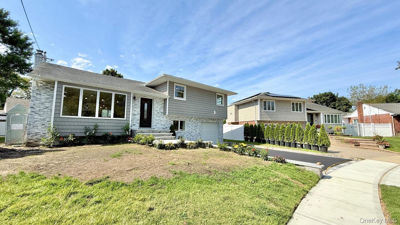 Single Family Isabelle Ct  Nassau County, NY 11710, MLS-914445-4