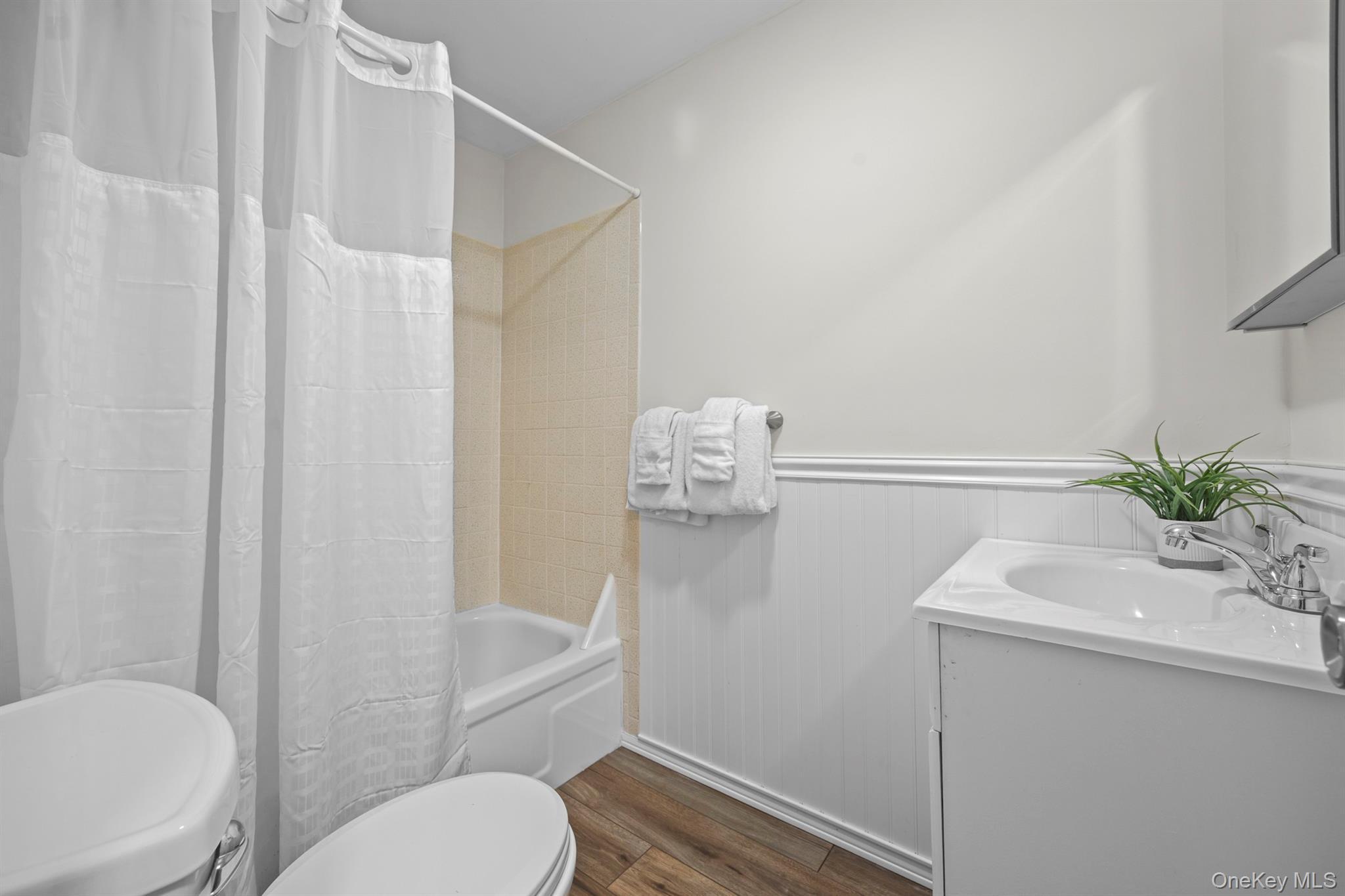 Single Family Pine Greene County, NY 12442, MLS-914449-23