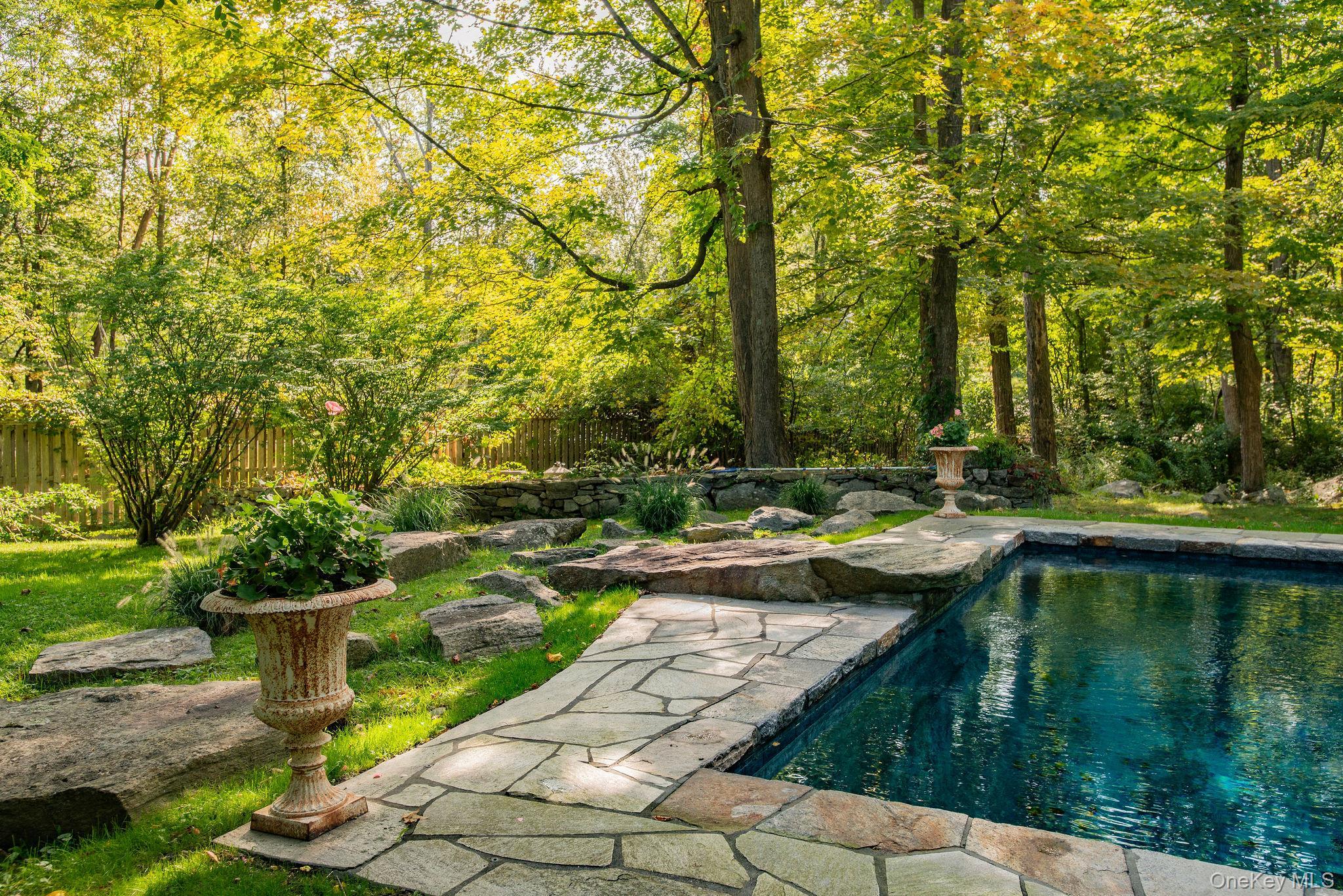 Single Family Barrett Hill Putnam County, NY 10541, MLS-914455-41