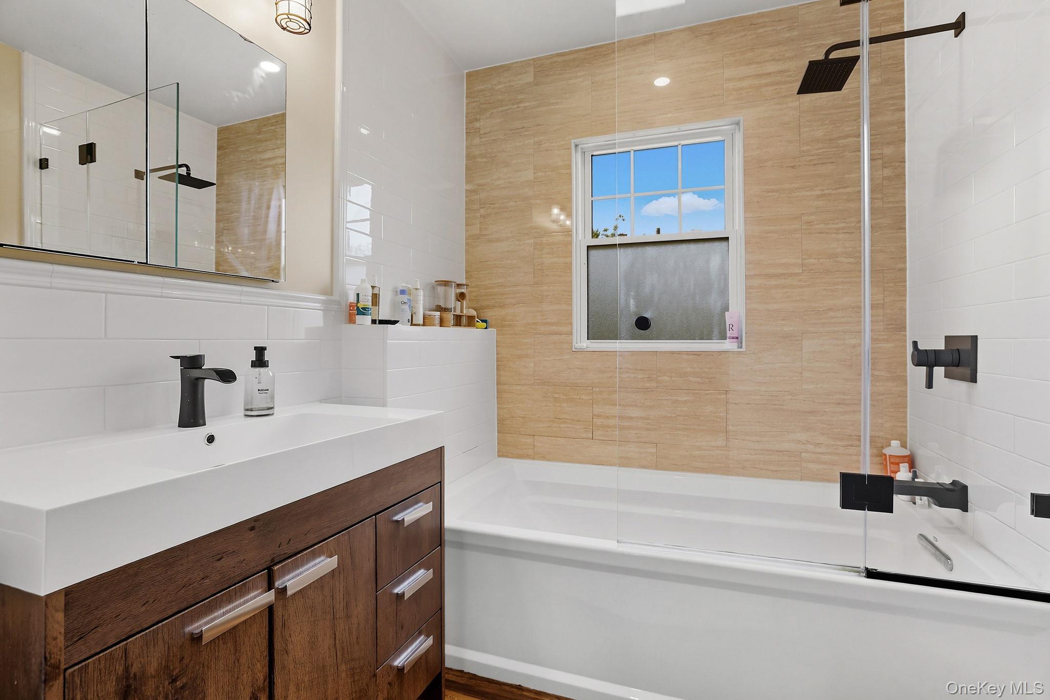 Single Family Broadway  Westchester County, NY 10603, MLS-914461-26