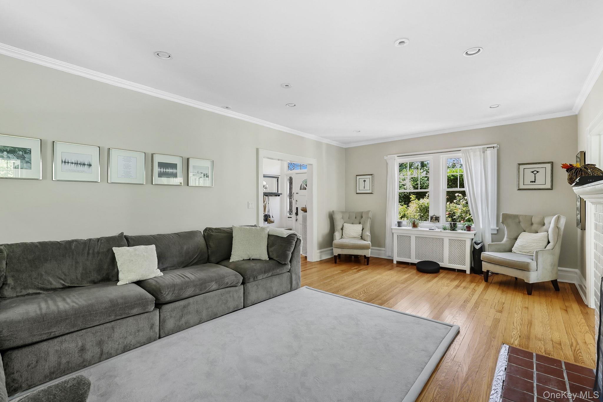 Single Family Broadway  Westchester County, NY 10603, MLS-914461-8