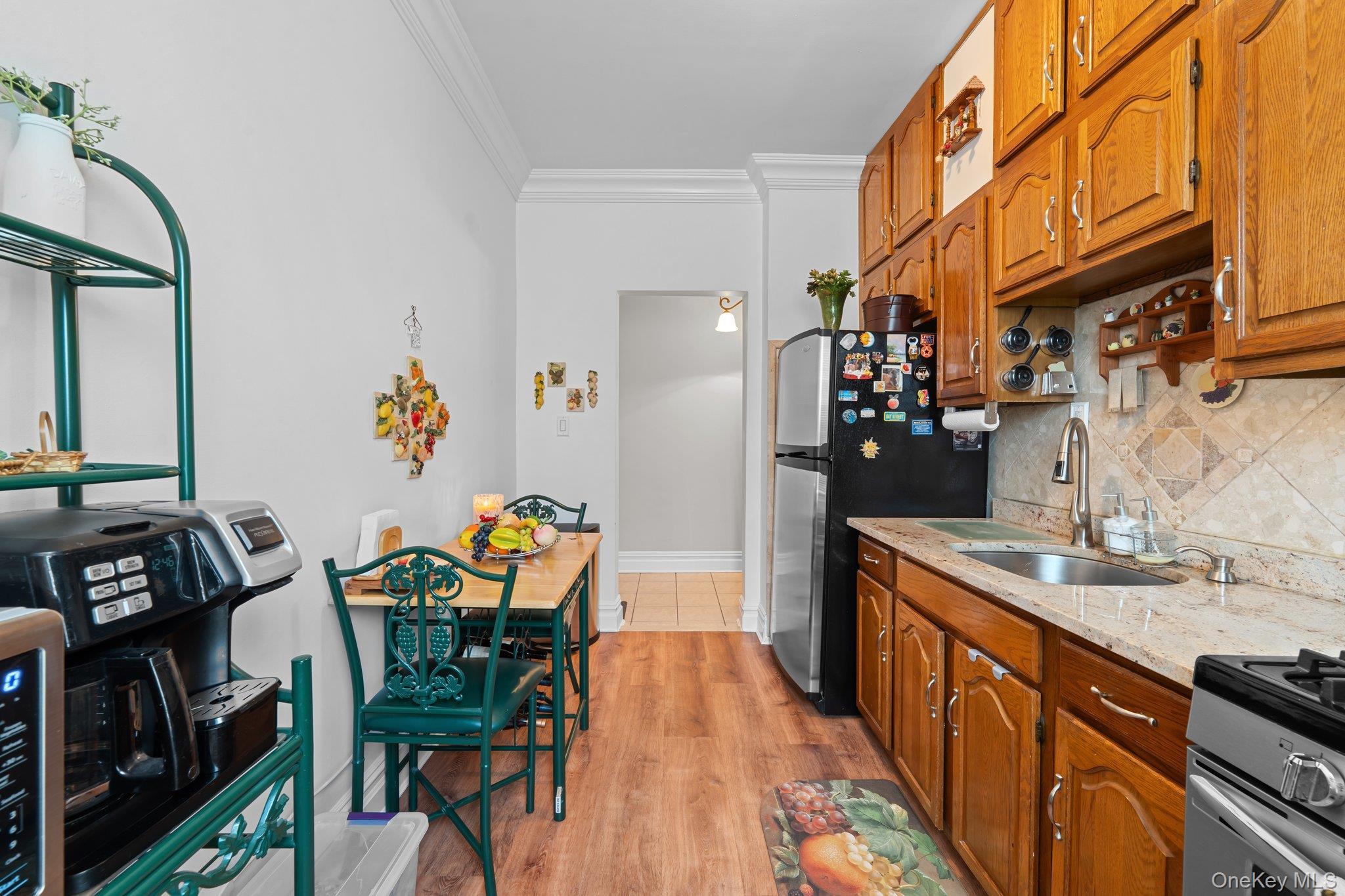 Coop Fort Hamilton  Brooklyn, NY 11209, MLS-914464-11