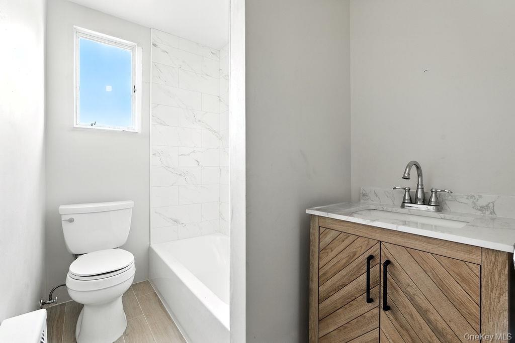 Single Family 160th Queens, NY 11414, MLS-914482-13