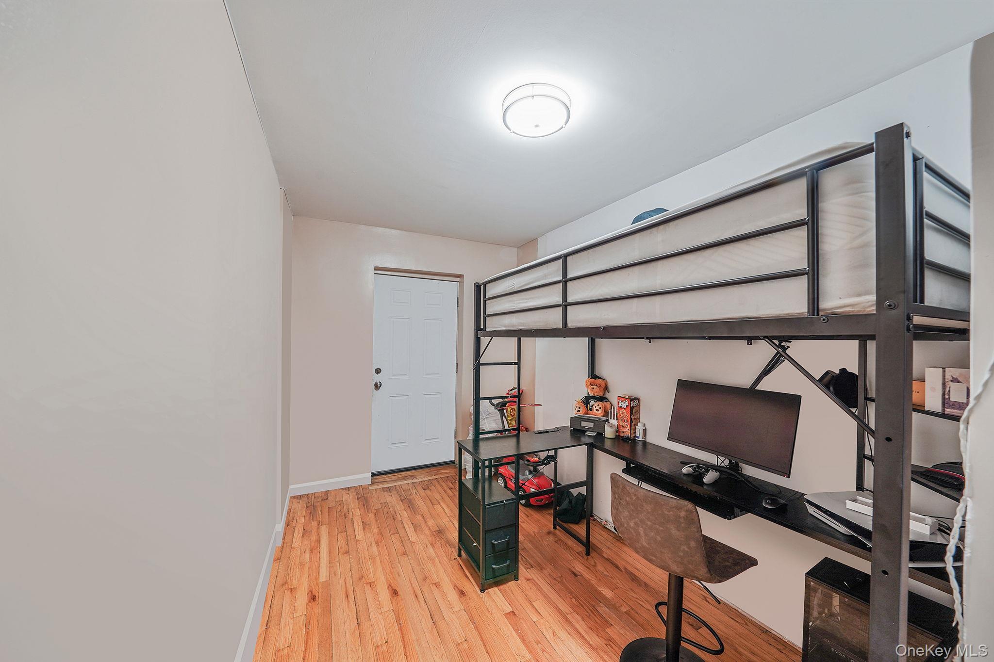 Single Family 109th Queens, NY 11412, MLS-914507-16