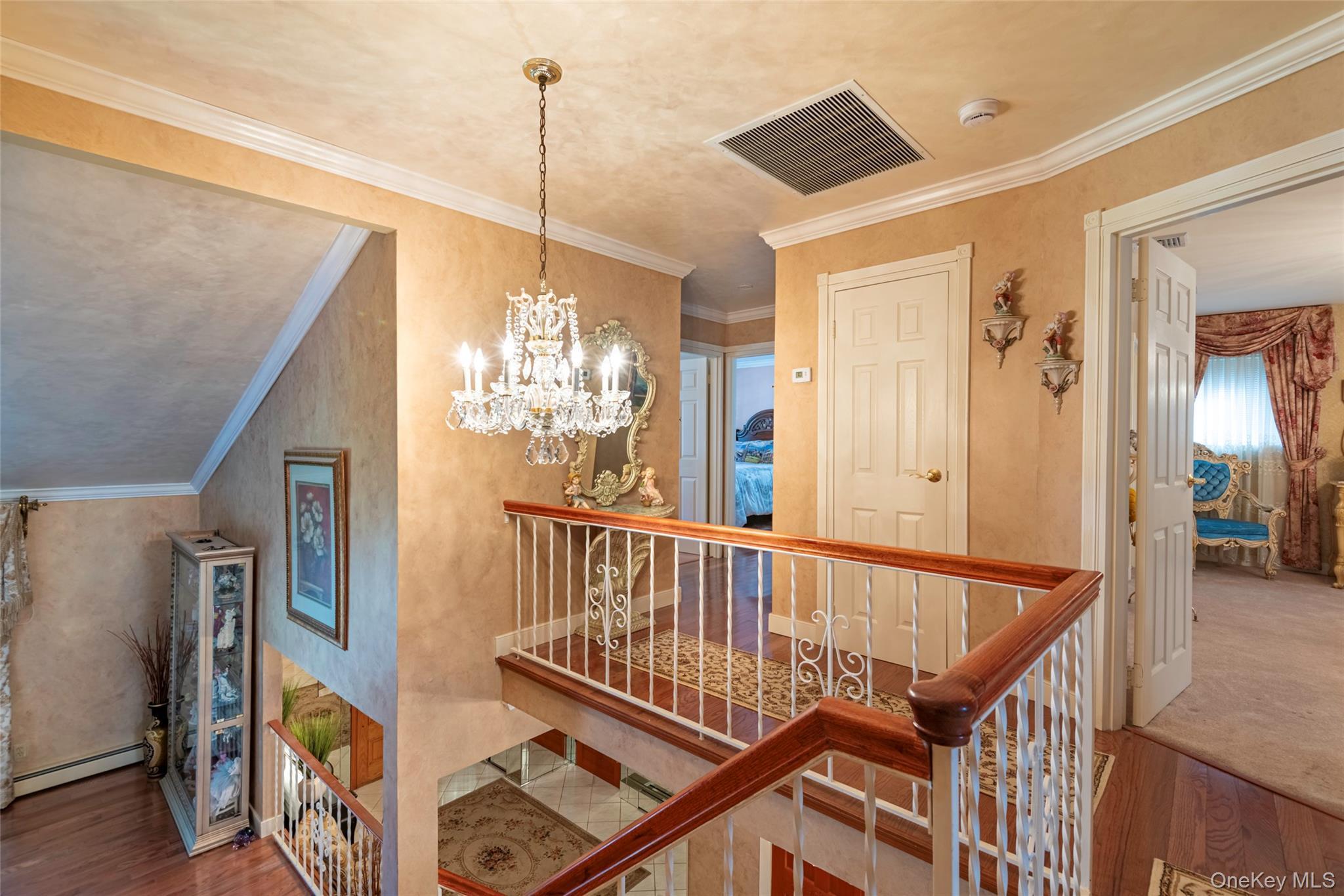 Single Family Linden  Suffolk County, NY 11784, MLS-914510-24