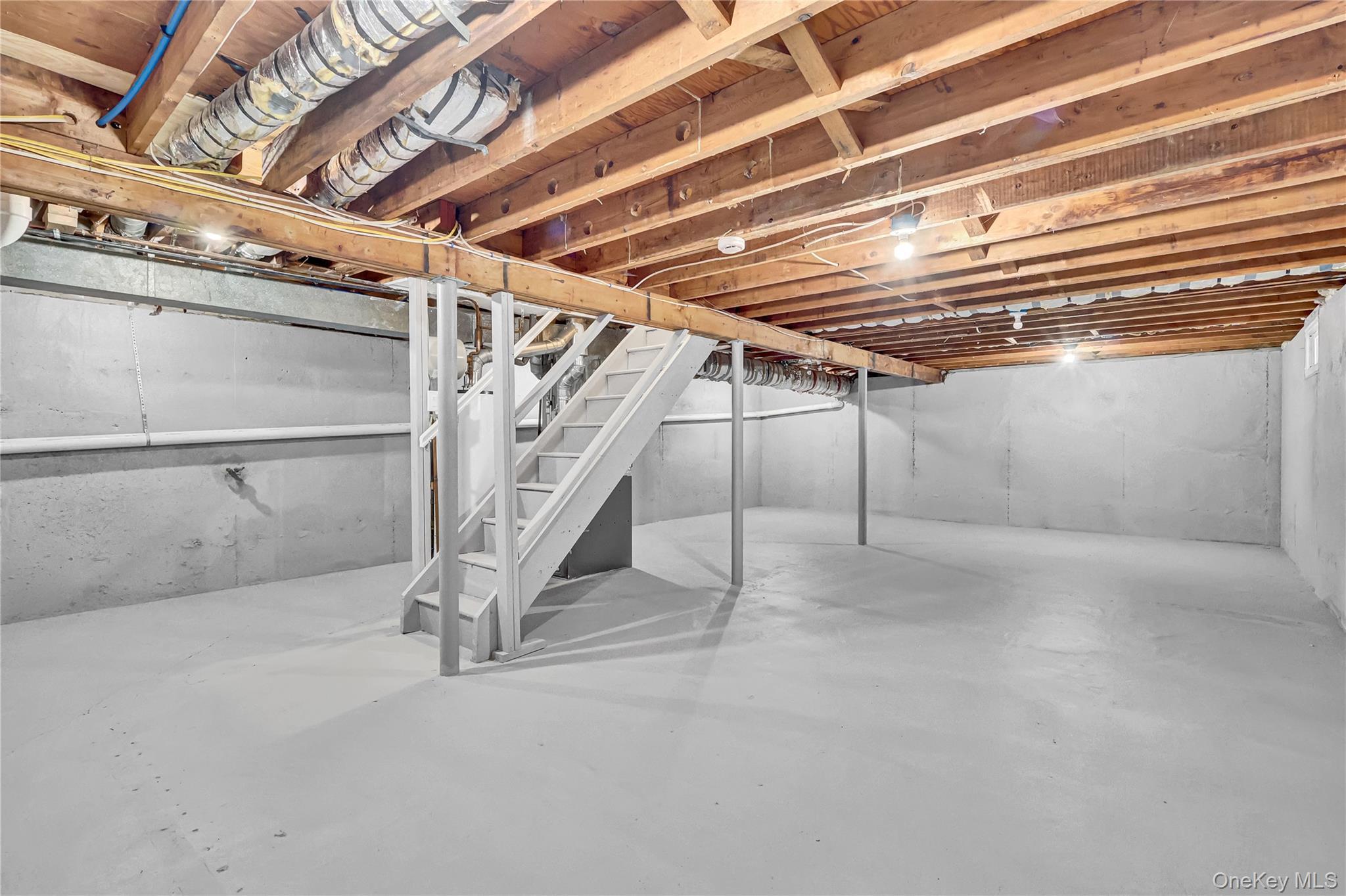 Single Family Fawn  Suffolk County, NY 11720, MLS-914518-15