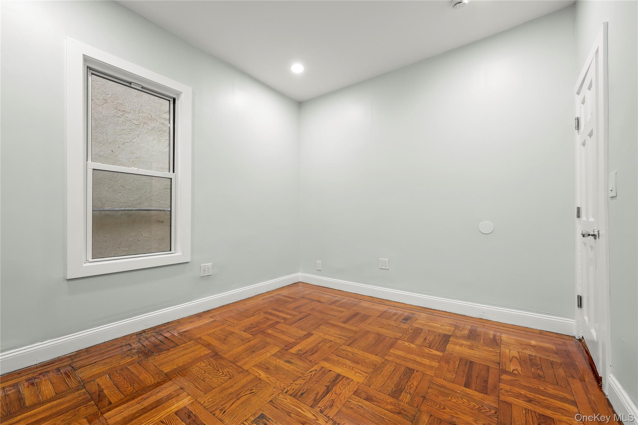 Single Family Hughes Bronx, NY 10457, MLS-914526-11