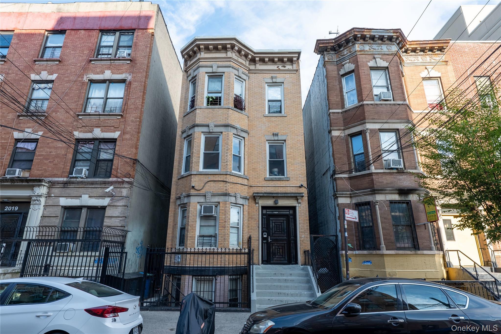Single Family Hughes Bronx, NY 10457, MLS-914526-2