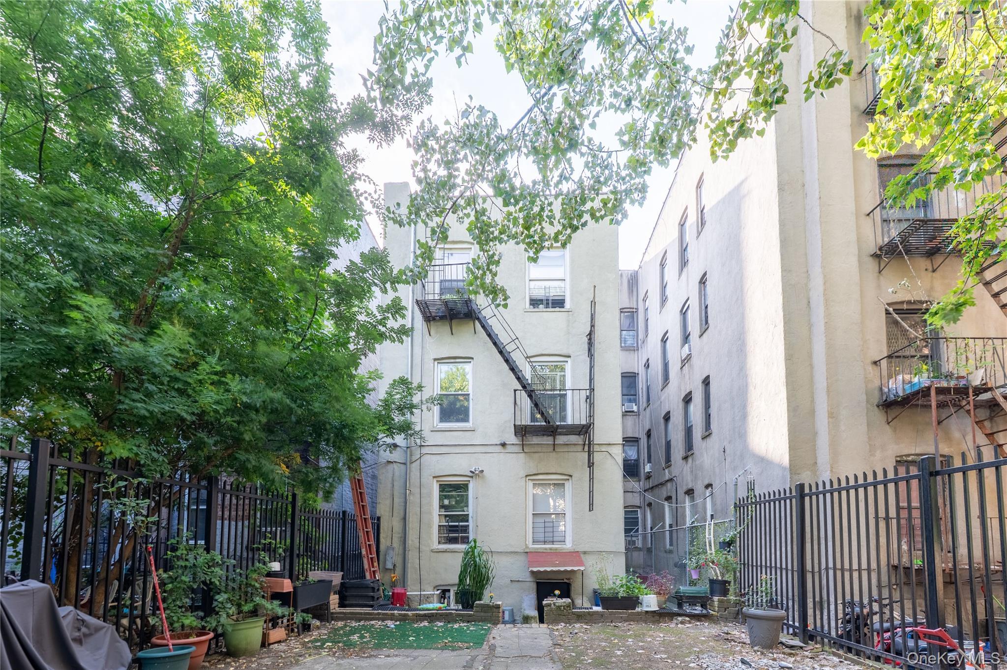 Single Family Hughes Bronx, NY 10457, MLS-914526-27