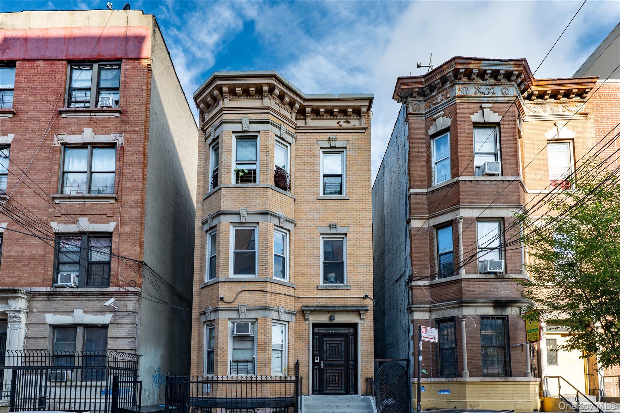 Single Family Hughes Bronx, NY 10457, MLS-914526-3