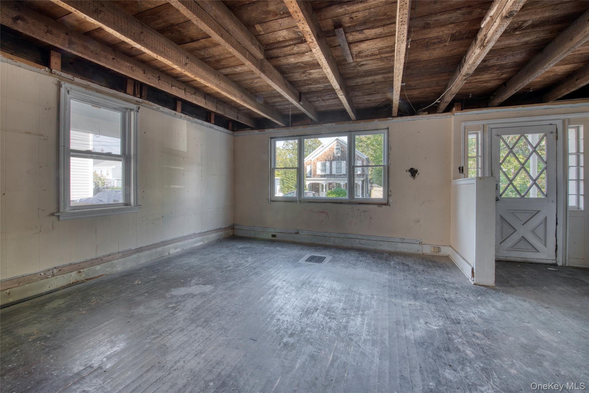 Single Family Central  Suffolk County, NY 11944, MLS-914545-3