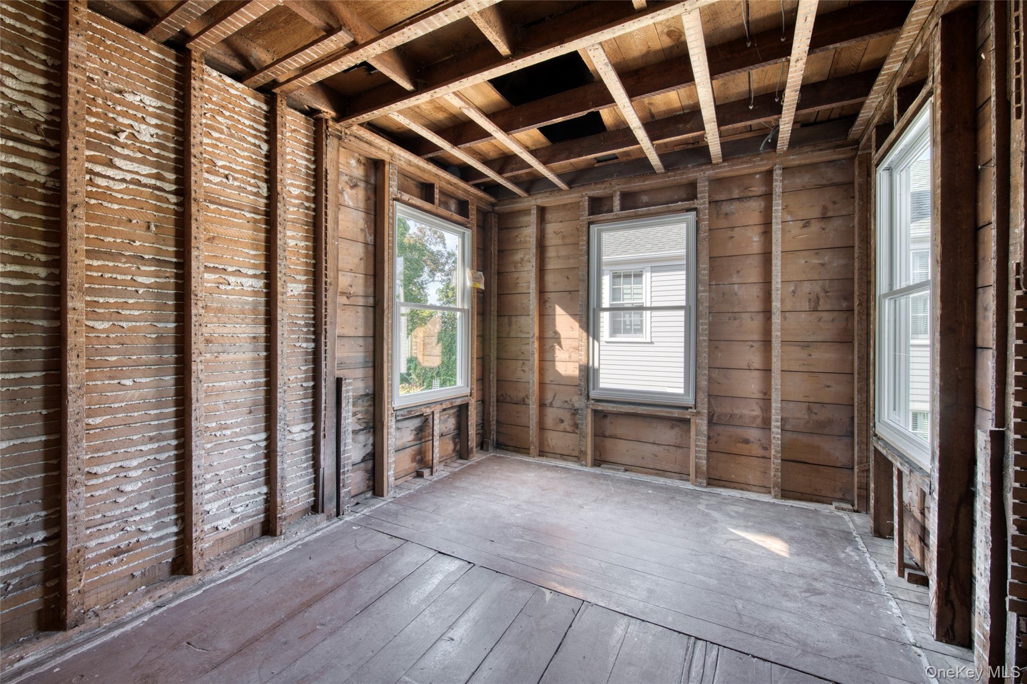 Single Family Central  Suffolk County, NY 11944, MLS-914545-8