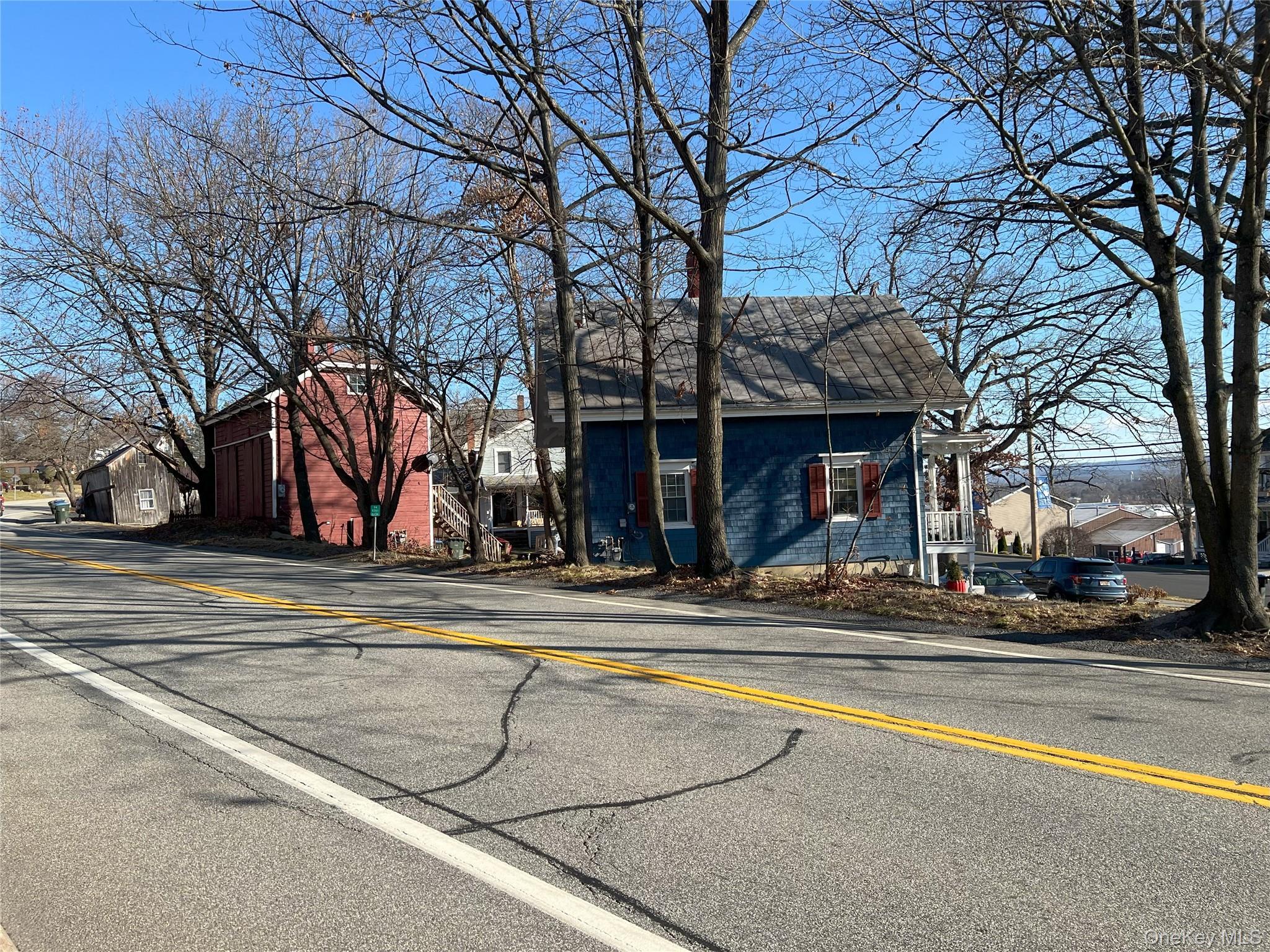 Single Family Main  Orange County, NY 10918, MLS-914556-23