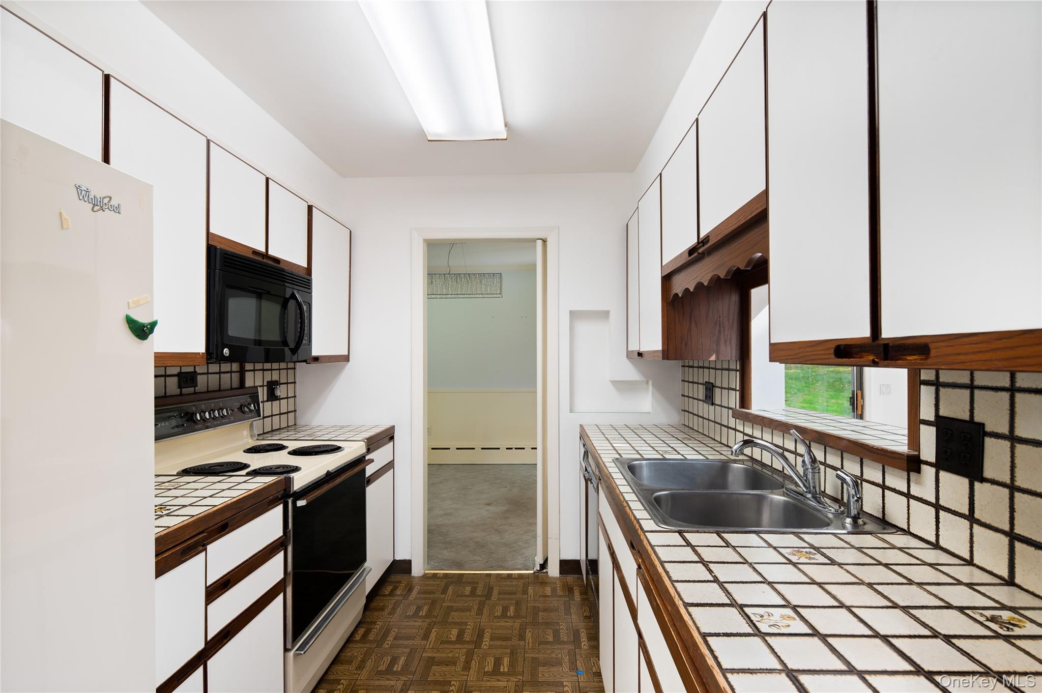 Single Family Alice Westchester County, NY 10549, MLS-914563-16