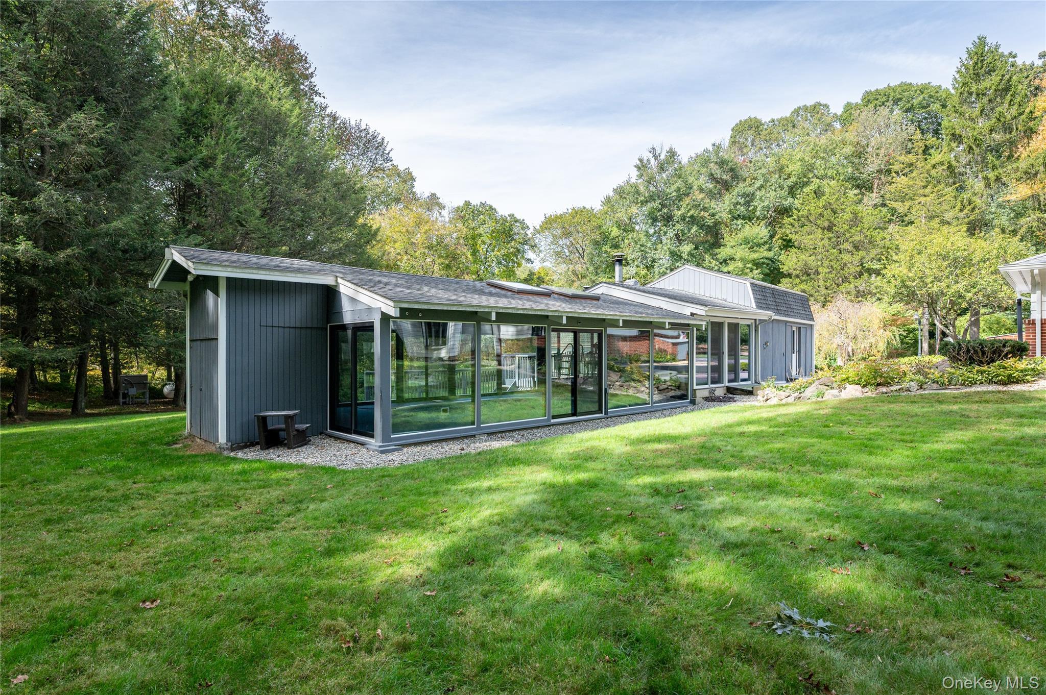 Single Family Alice Westchester County, NY 10549, MLS-914563-23