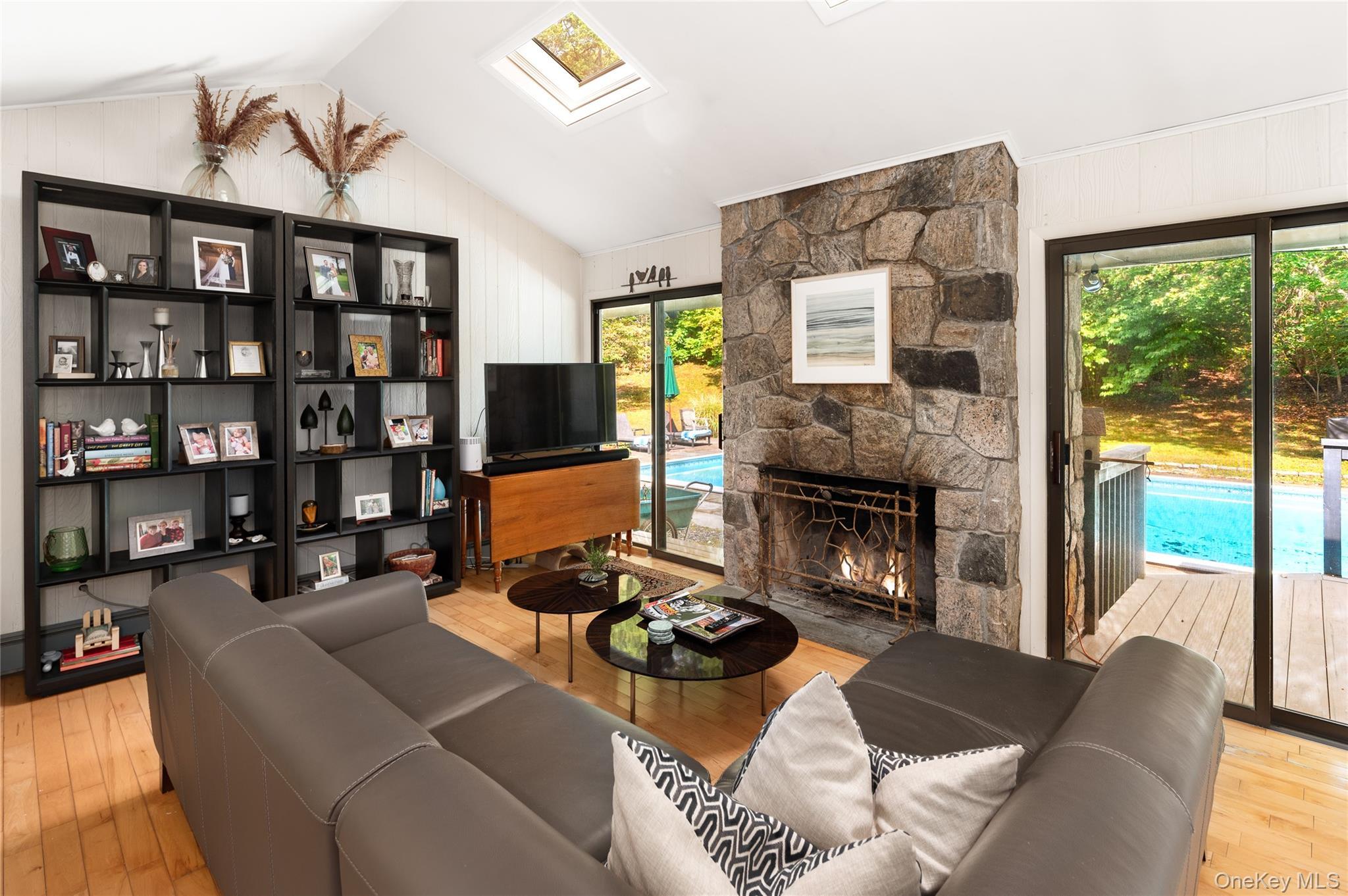 Single Family Alice  Westchester County, NY 10549, MLS-914565-14