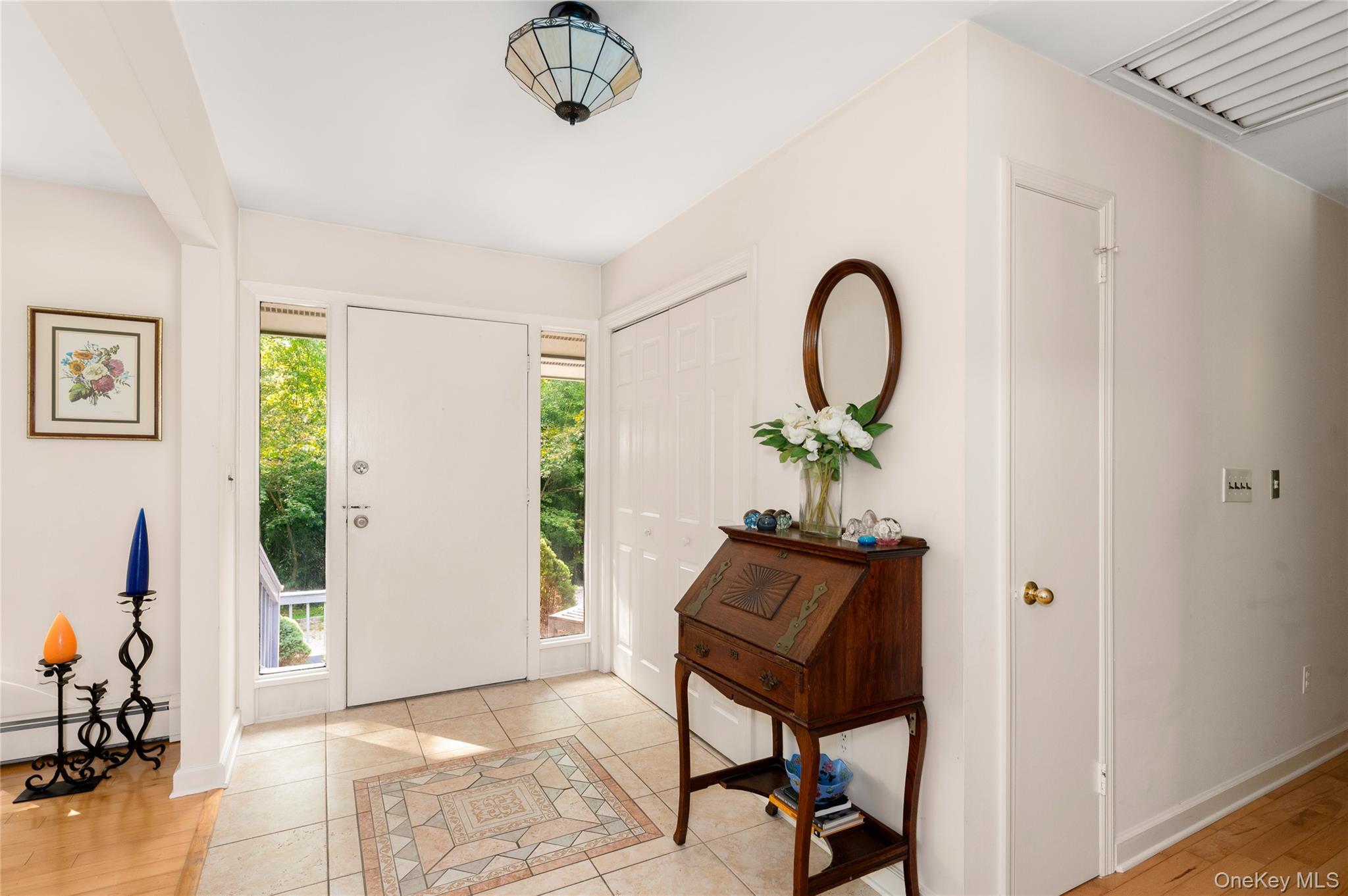 Single Family Alice  Westchester County, NY 10549, MLS-914565-5